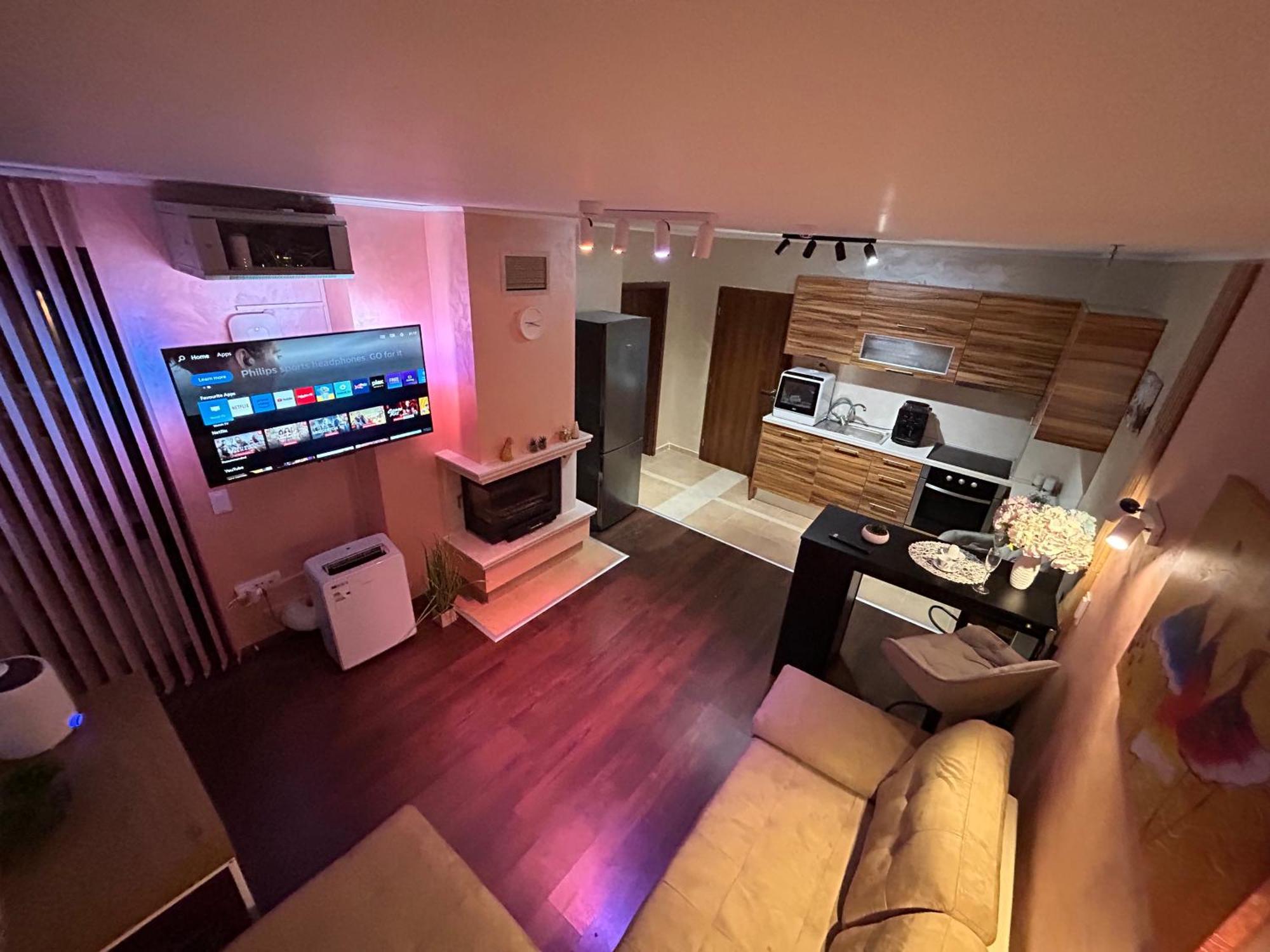 2-Bedroom, 2-Bathroom With Fireplace And Garden At Winslow Infinity Bansko Eksteriør bilde