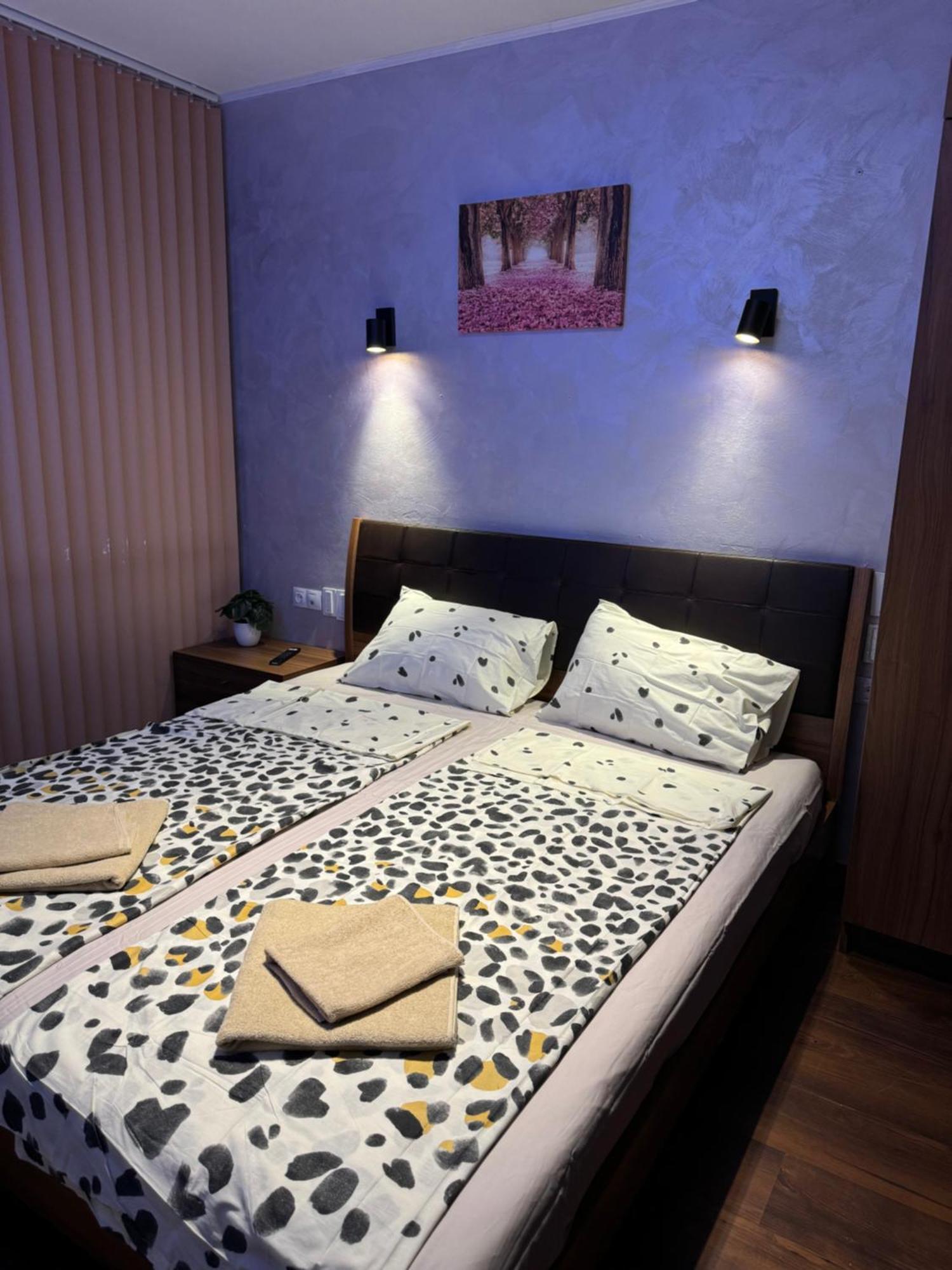 2-Bedroom, 2-Bathroom With Fireplace And Garden At Winslow Infinity Bansko Eksteriør bilde