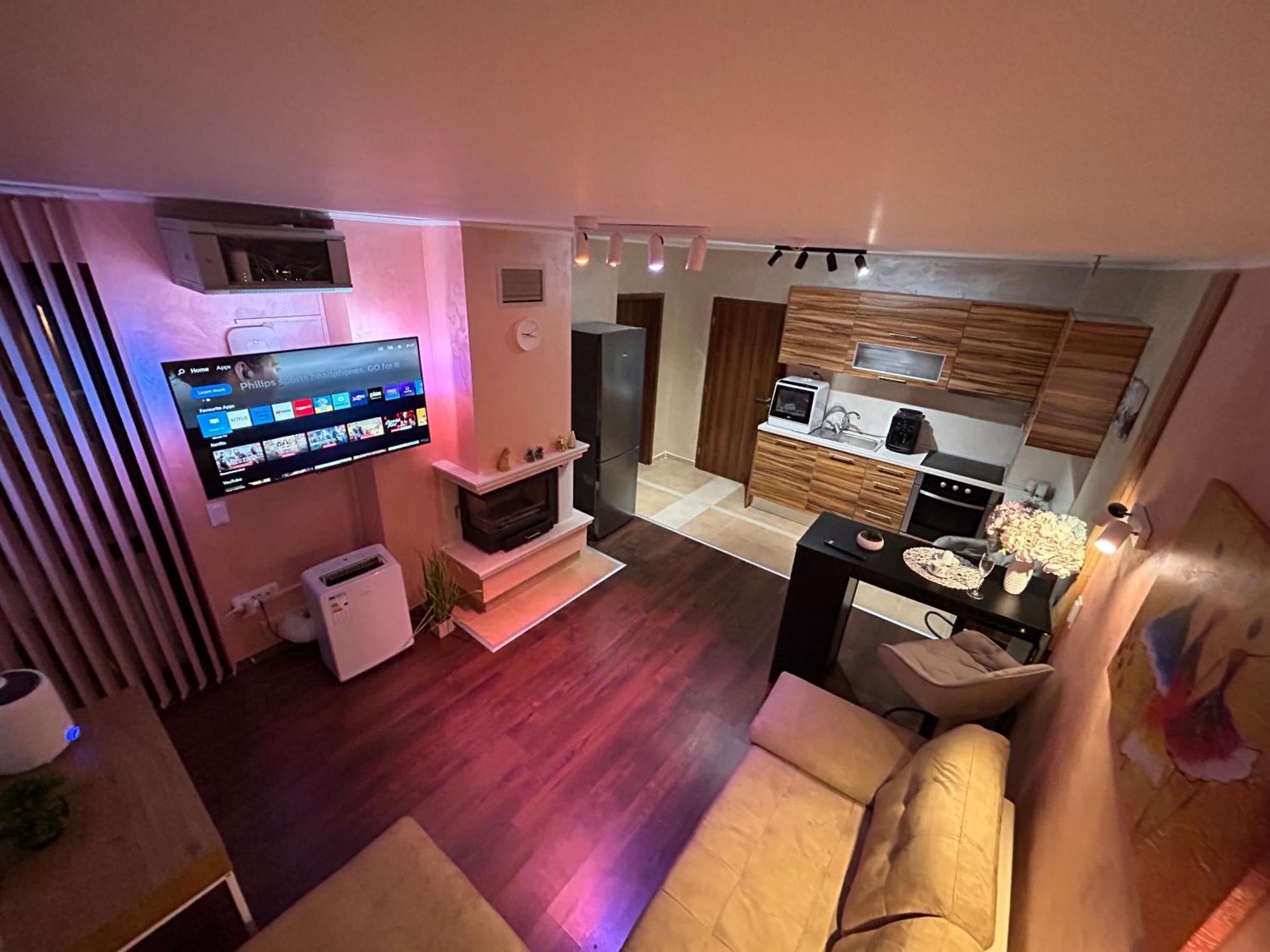 2-Bedroom, 2-Bathroom With Fireplace And Garden At Winslow Infinity Bansko Eksteriør bilde