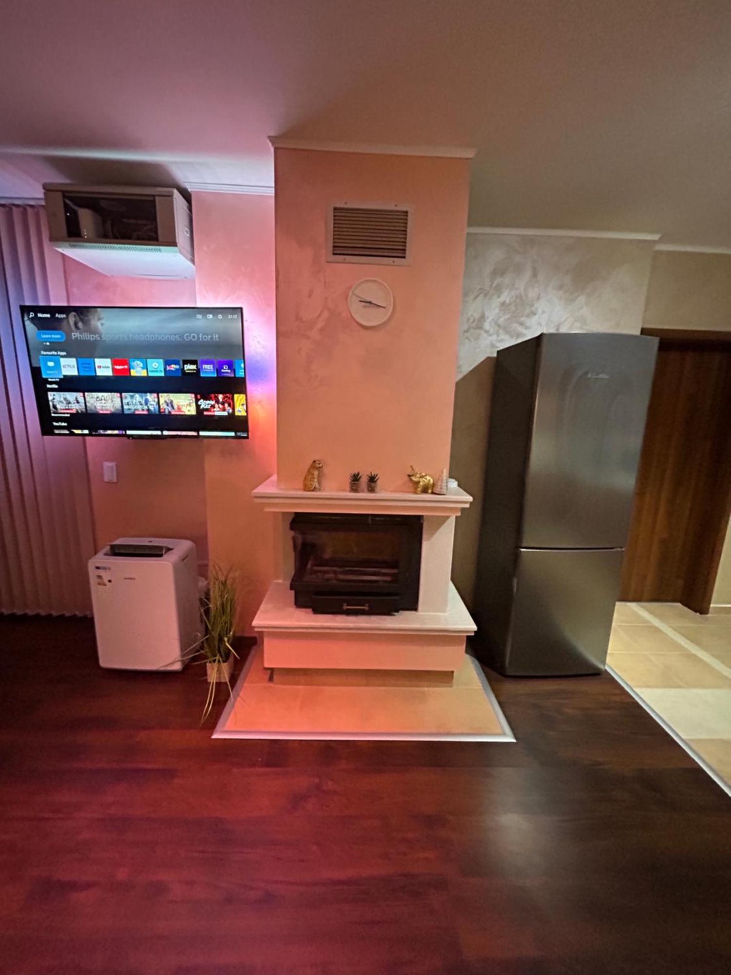 2-Bedroom, 2-Bathroom With Fireplace And Garden At Winslow Infinity Bansko Eksteriør bilde